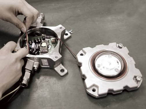 pp电子平台海工平台助降灯电气测试图